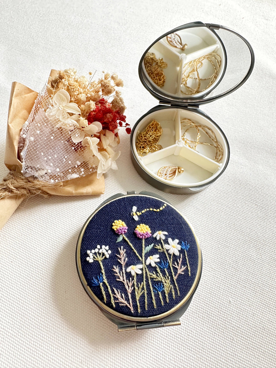 Quince Fables - Floral Embroidered Round Jewelry Box With Mirror (In Stock✅): 1. Full Flowers