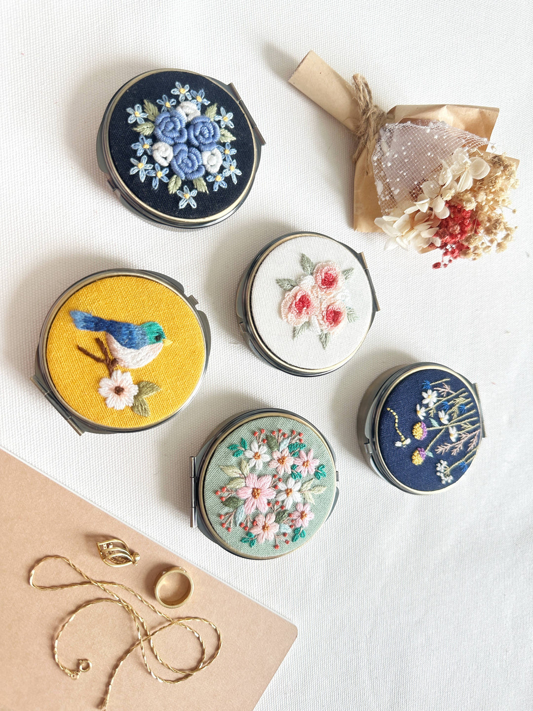 Quince Fables - Floral Embroidered Round Jewelry Box With Mirror (In Stock✅): 1. Full Flowers