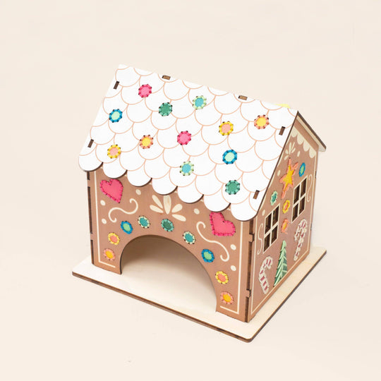 Cotton Twist (WE PREPAY ALL USA DUTIES) - Stitch & Build Gingerbread House Kit