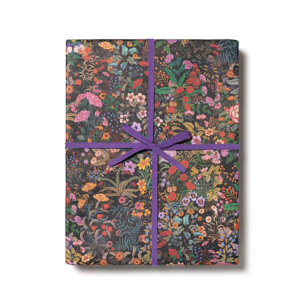 Red Cap Cards - Meadow Black wrapping paper: Rolls of 3 sheets