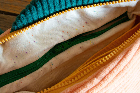 Curlworks - The Fish Bag - Coral / Dark Green