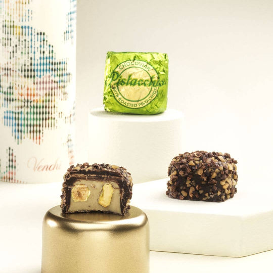 Venchi - Pistachio Filled Extra Dark Chocolate - Italian Gourmet