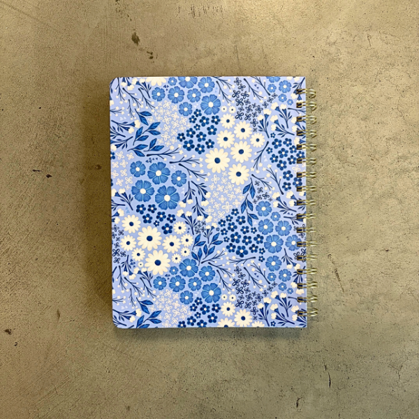 Denik - Blue Meadow Hardcover Undated Planner HWM-EPH2205UP
