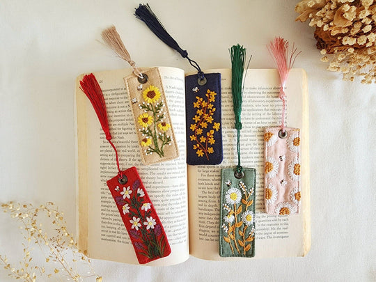 Quince Fables - Retro Linen Bookmark With Cute Floral Embroidery: 10.White Daisy-Pink