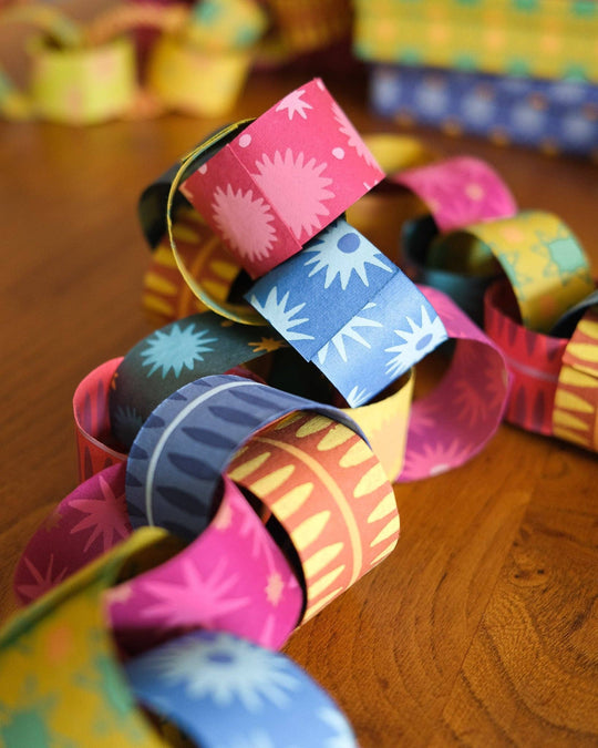 East End Press - YELLOW & GREEN PAPER CHAIN KIT