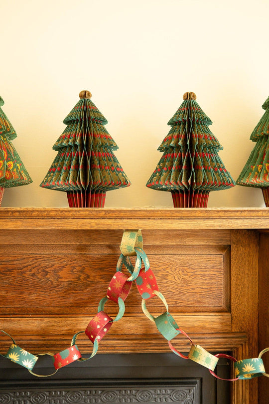 East End Press - FESTIVE PAPER CHAIN KIT