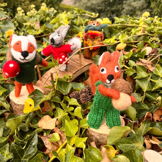 Felt So Good - Handmade Felt Frankie Foraging Fox Decoration