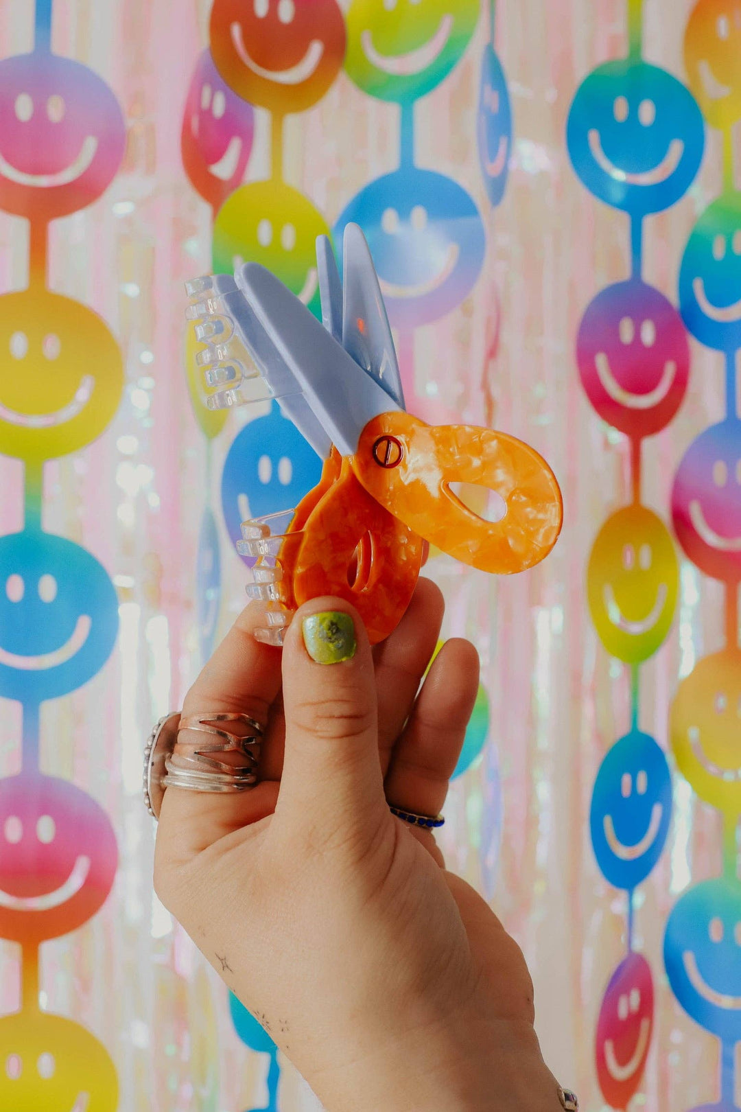 The Peach Fuzz - Scissors Hair Claw: Large
