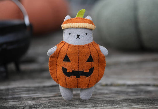 Kiriki Press - Pumpkin Cat Felt Doll Kit