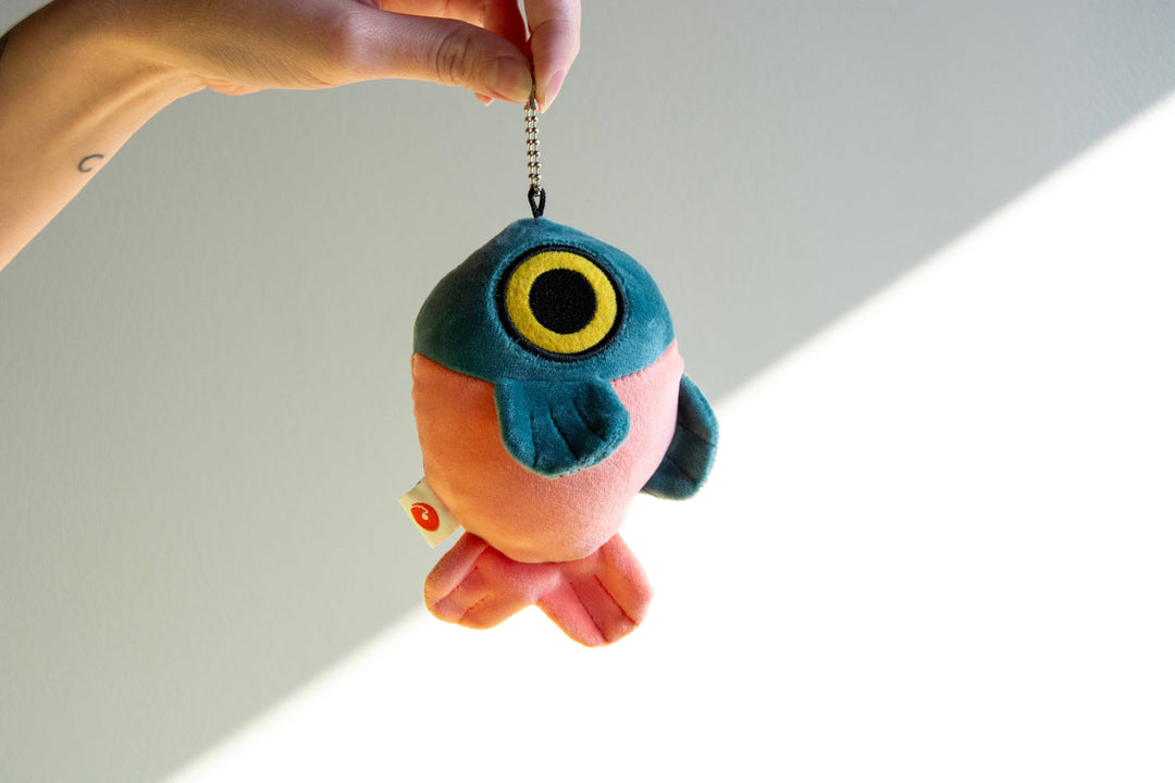 Curlworks - Mochi Fish Fry Plush Keychain - Coral and Dark Green