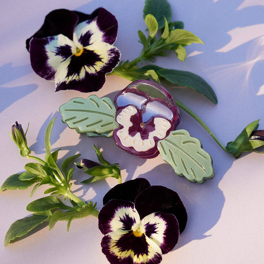 WINONA IRENE - Wild Pansy Mini Claw - Small Acetate Purple Flower Hair Clip